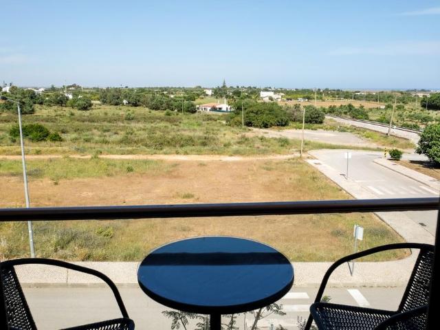 Apartamento T2 disponível para arrendamentos de Inverno localizado em Luz de Tavira