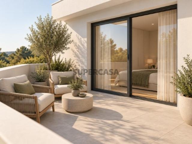 Apartamento T2 Duplex c/ Solários centro de Aveiro