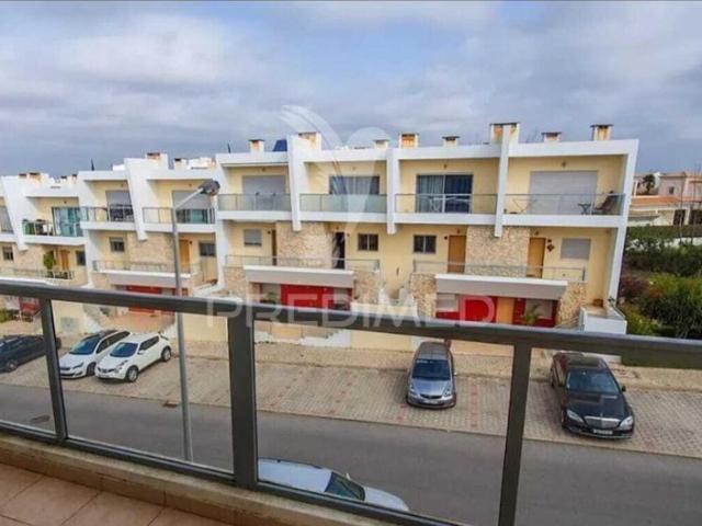 Apartamento t2 duplex com garagem para 2 carros, francesinhas