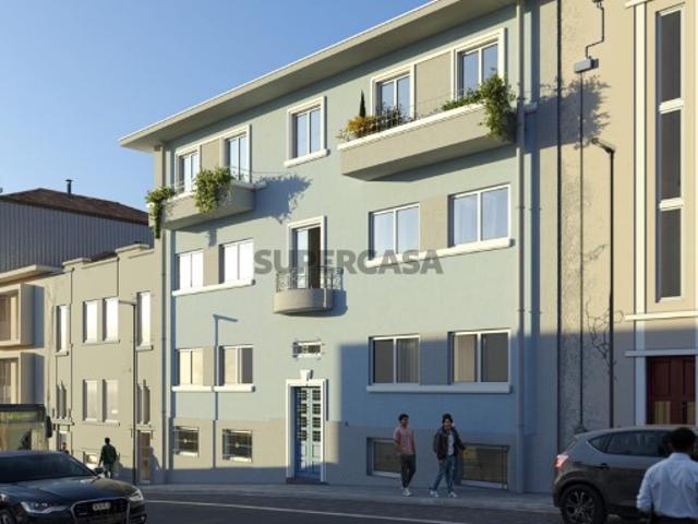 Apartamento T2 duplex com varanda em novo empreendimento no Porto