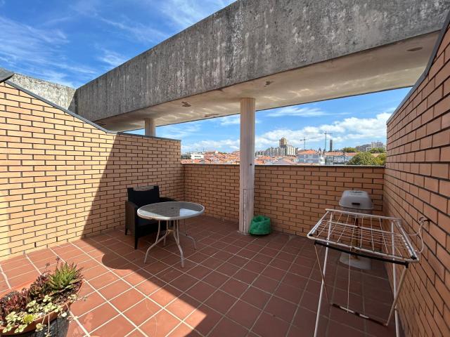 Apartamento T2 Duplex mobilado e equipado na Avenida Gil Vicente Mafamude Gaia
