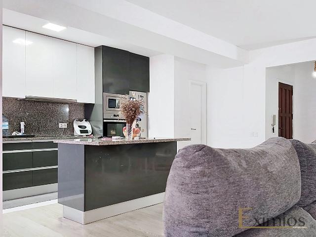 Apartamento T2 Duplex na 2ª linha da praia, em Aver o Mar