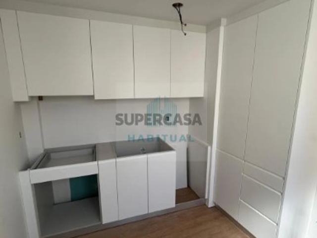 APARTAMENTO T2 DUPLEX NA CIDADE DE VIANA