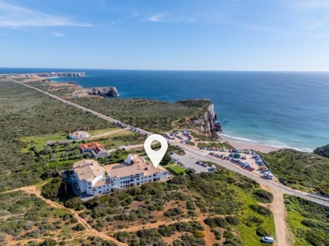 Apartamento T2 duplex sobre o mar na Costa Vicentina