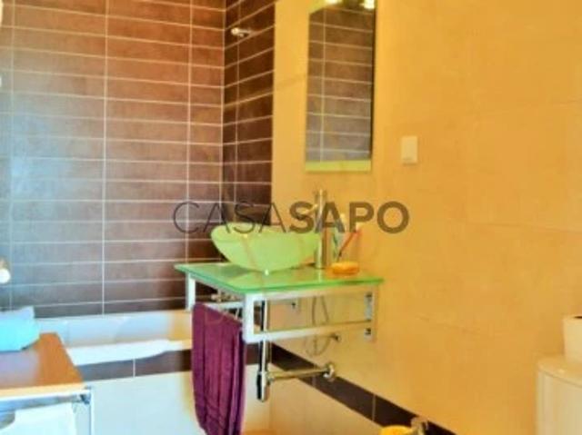Apartamento T2 Duplex para alugar em Olhão