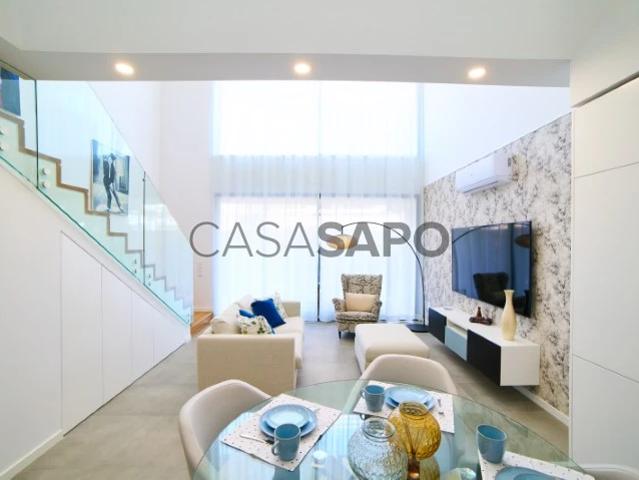 Apartamento T2 Duplex para alugar em Loulé