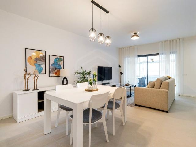 Apartamento T2 duplex, piscina na cobertura, Faro, Algarve 109m² Faro Sé e São Pedro