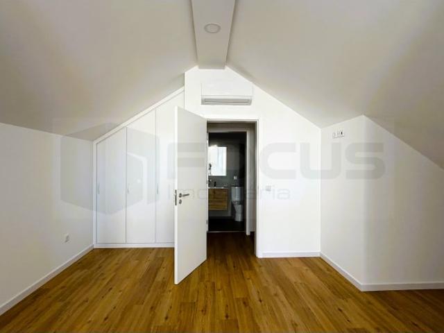 Apartamento T2 duplex zona Histórica Aveiro