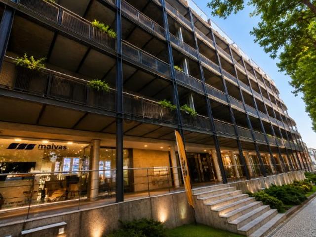 Apartamento T2 Edif. Palácio da Senhora A. Branca
