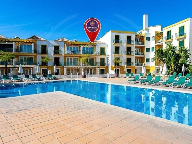 Apartamento T2 em Tavira com vista para a piscina no resort. 86m² Tavira Santa Maria