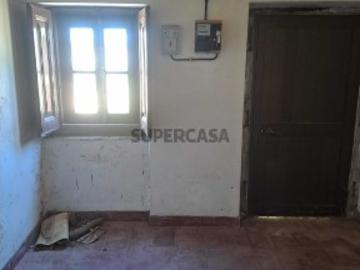 Apartamento T2 em Torres Novas Santa Maria, Salvador e Santiago
