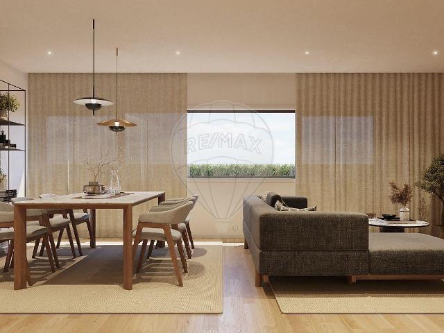 Apartamento T2 em Travassos