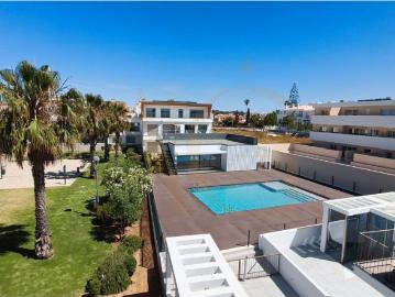 Apartamento T2 em ultimo andar com piscina e garagem em Caba. 0m² Cabanas de tavira
