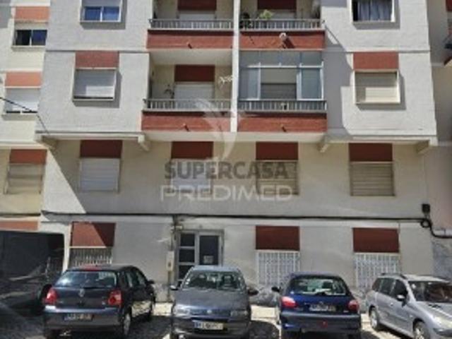 Apartamento T2 em União das Freguesias de Setúbal