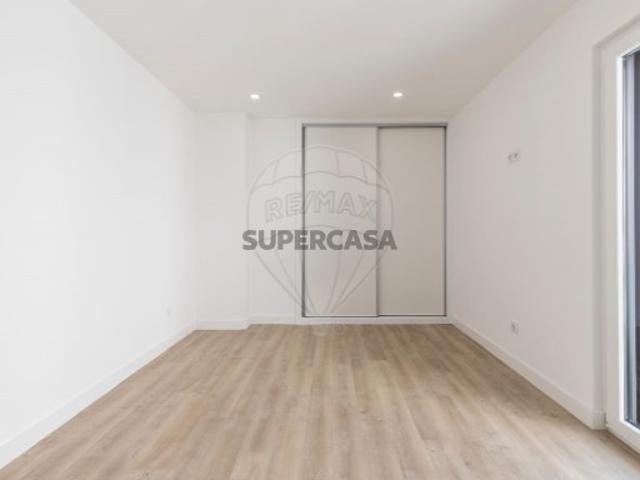 Apartamento T2 em União Freguesias Santa Maria, São Pedro e Matacães