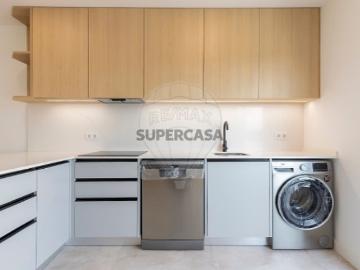 Apartamento T2 em União Freguesias Santa Maria, São Pedro e Matacães