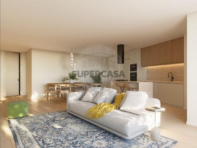 Apartamento T2 em Valadares