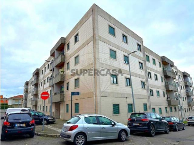 Apartamento T2 em Vale de Anta