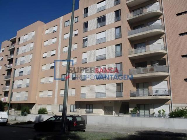 Apartamento T2 em Valongo