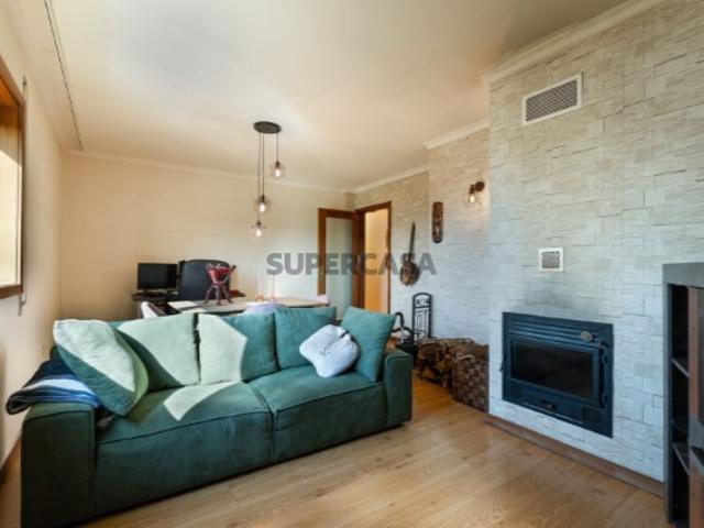 Apartamento T2 em Valongo