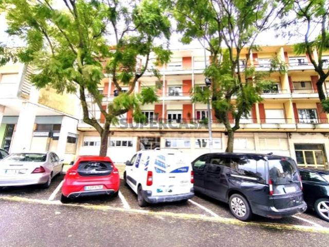 Apartamento T2 em Venteira