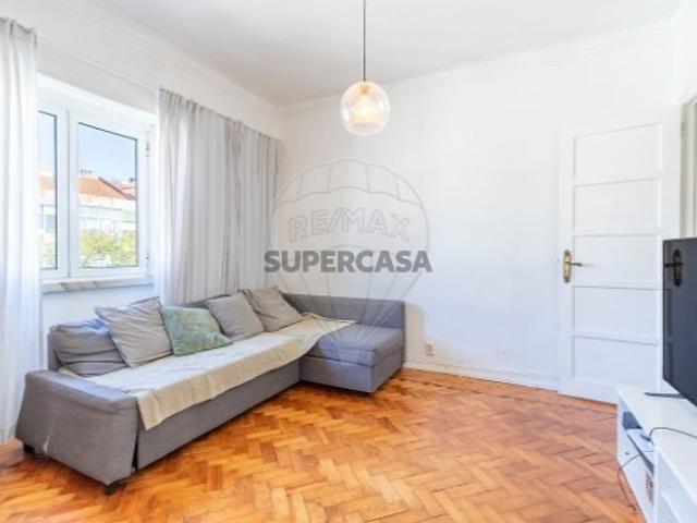 Apartamento T2 em Venteira