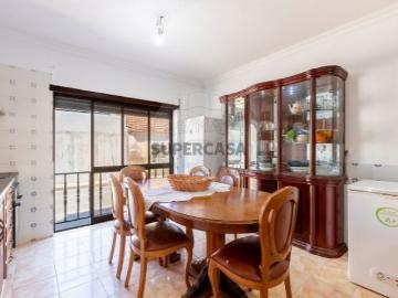 Apartamento T2 em Vimeiro