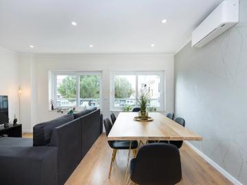 Apartamento T2, em Vialonga concelho de VL.Franca Xira