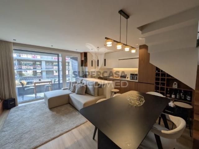 Apartamento T2 em Vila Nova de Famalicão e Calendário