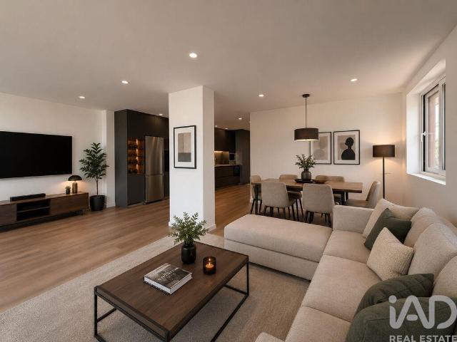 Apartamento T2 em Vila Cova da Lixa e Borba de Godim de 97,82 m²