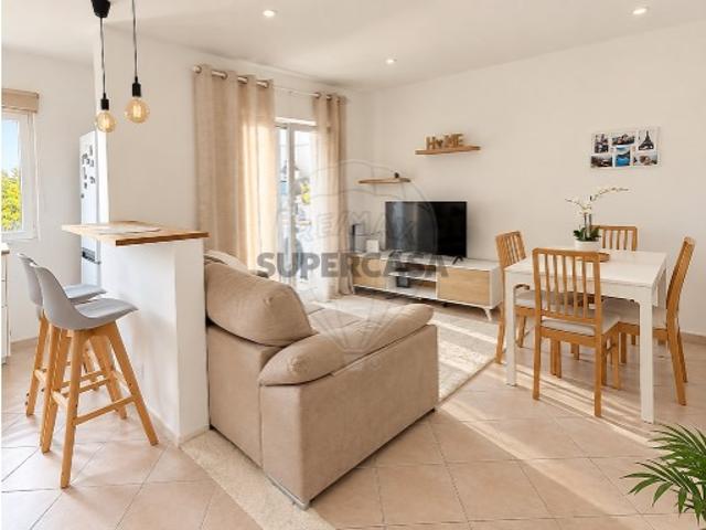 Apartamento T2 em Vila Franca de Xira
