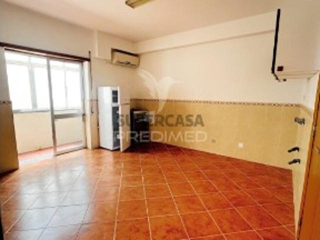 Apartamento T2 em Monte Gordo