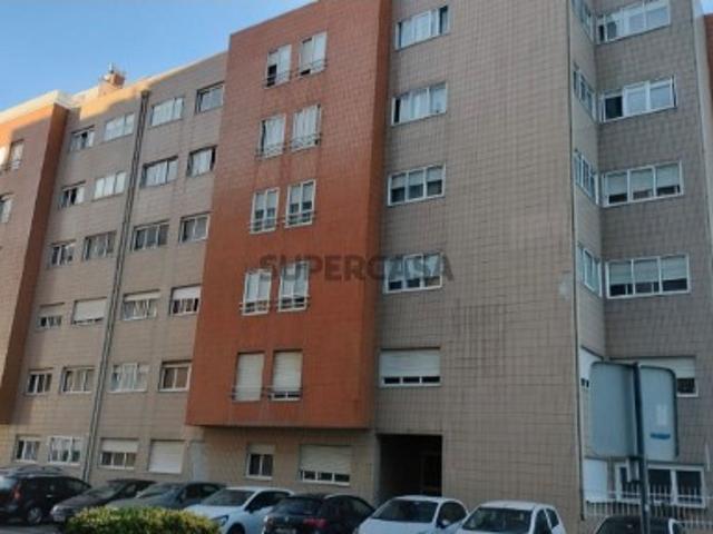 Apartamento T2 em Vilar do Paraíso