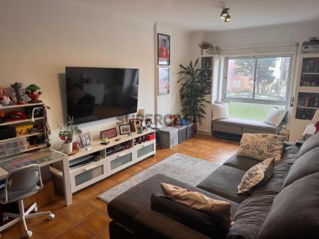 Apartamento T2 em Agualva Cacém, Lisboa