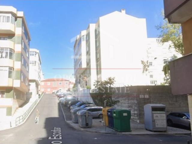 Apartamento T2 em Agualva Cacém, Sintra