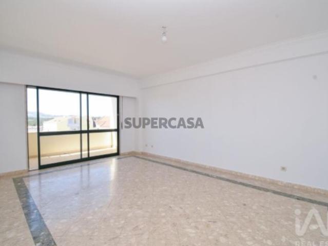 Apartamento T2 em Agualva e Mira Sintra