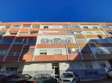 Apartamento T2 em Agualva e Mira Sintra