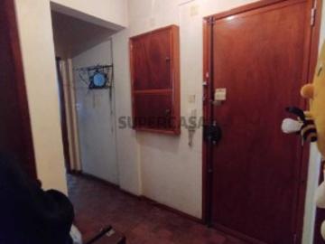 Apartamento T2 em Águas Livres