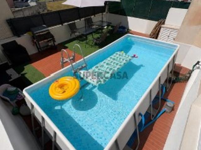 Apartamento T2 em Águas Livres