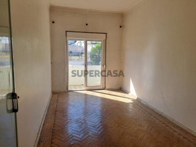 Apartamento T2 em Almada, Cova da Piedade, Pragal e Cacilhas
