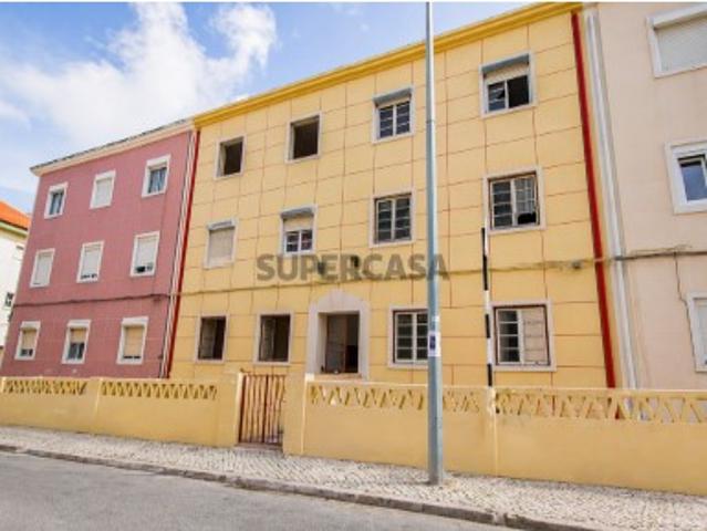 Apartamento T2 em Almada Oportunidade Única!