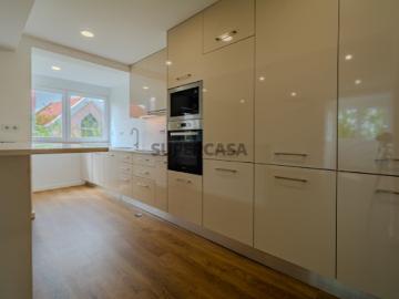 Apartamento T2 em Alcabideche