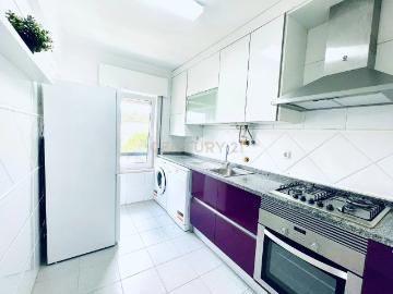 Apartamento t2 em alcabideche com condições especiais para jovens até 35 anos