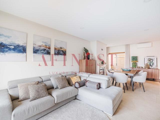 APARTAMENTO T2 EM CONDOMÍNIO EM ALCABIDECHE
