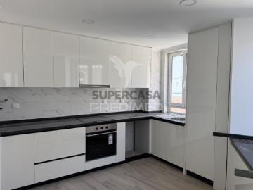 Apartamento T2 em Alcanena e Vila Moreira