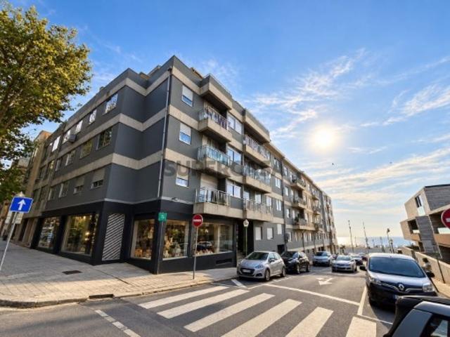 Apartamento T2 em Aldoar, Foz do Douro e Nevogilde