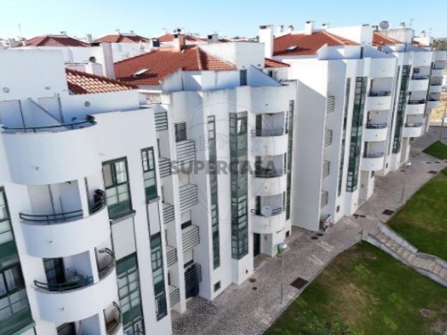 Apartamento T2 em Alenquer Santo Estêvão e Triana
