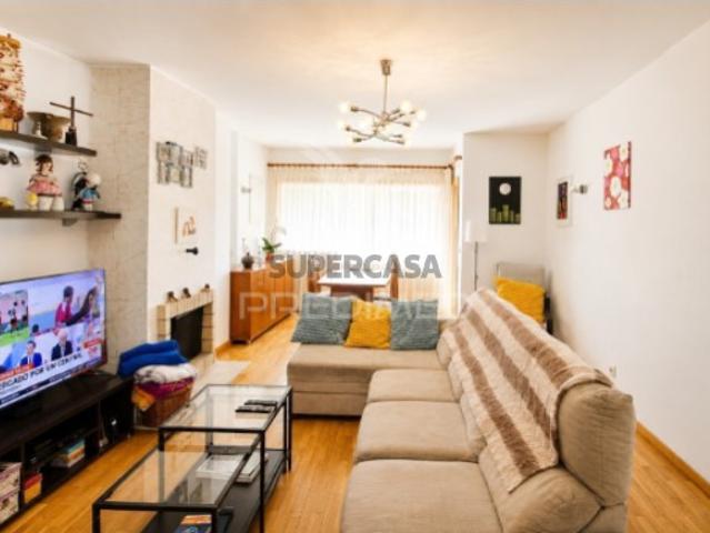 Apartamento T2 em Alfena