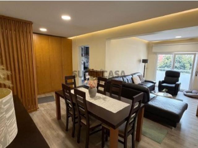 Apartamento T2 em Alfragide