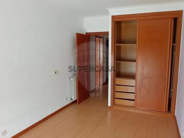 Apartamento T2 em Algueirão Mem Martins